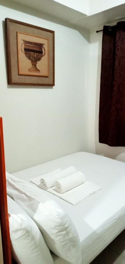 Chin'S Place Sea Residences Moa Манила Екстериор снимка