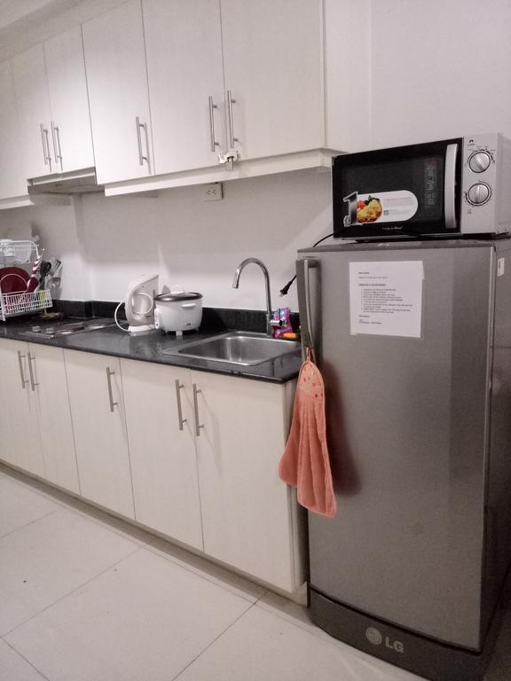 Chin'S Place Sea Residences Moa Манила Екстериор снимка