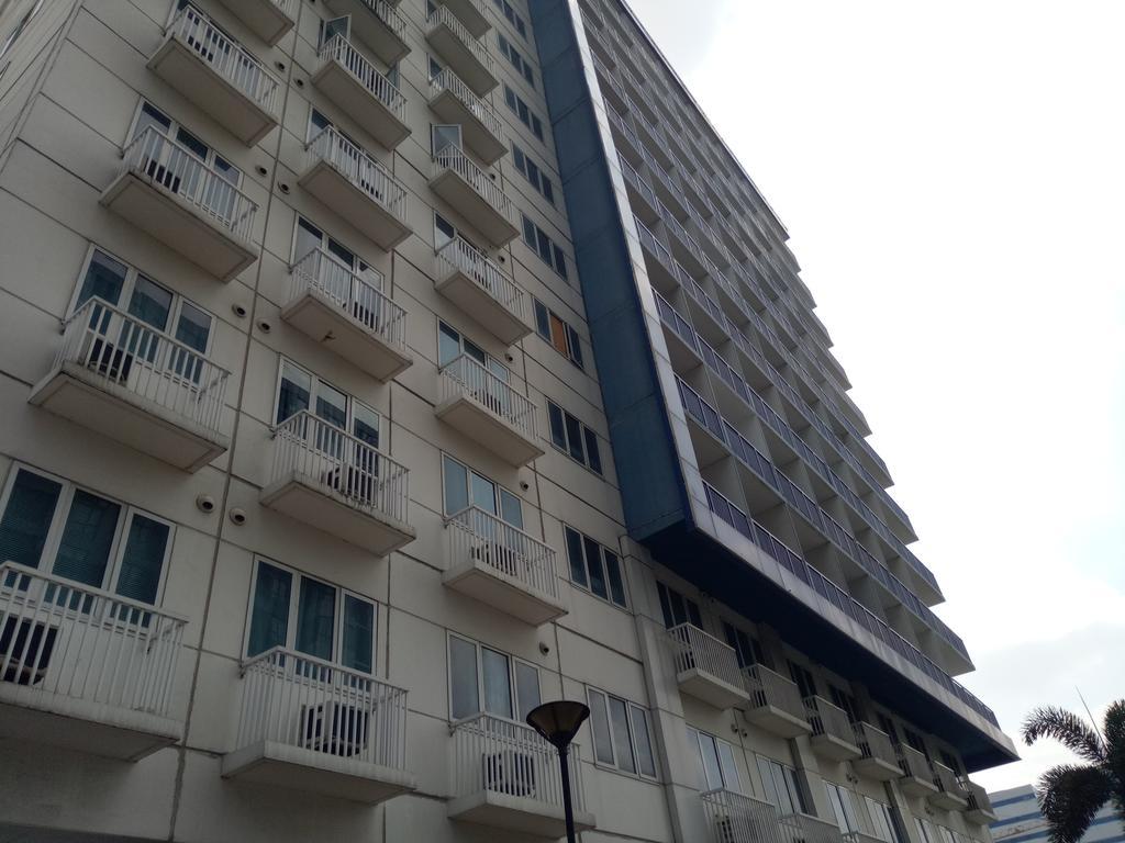 Chin'S Place Sea Residences Moa Манила Екстериор снимка